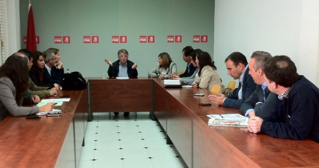 20120427_Gonzlez_Cabaa_alcaldes_y_alcaldesas_w