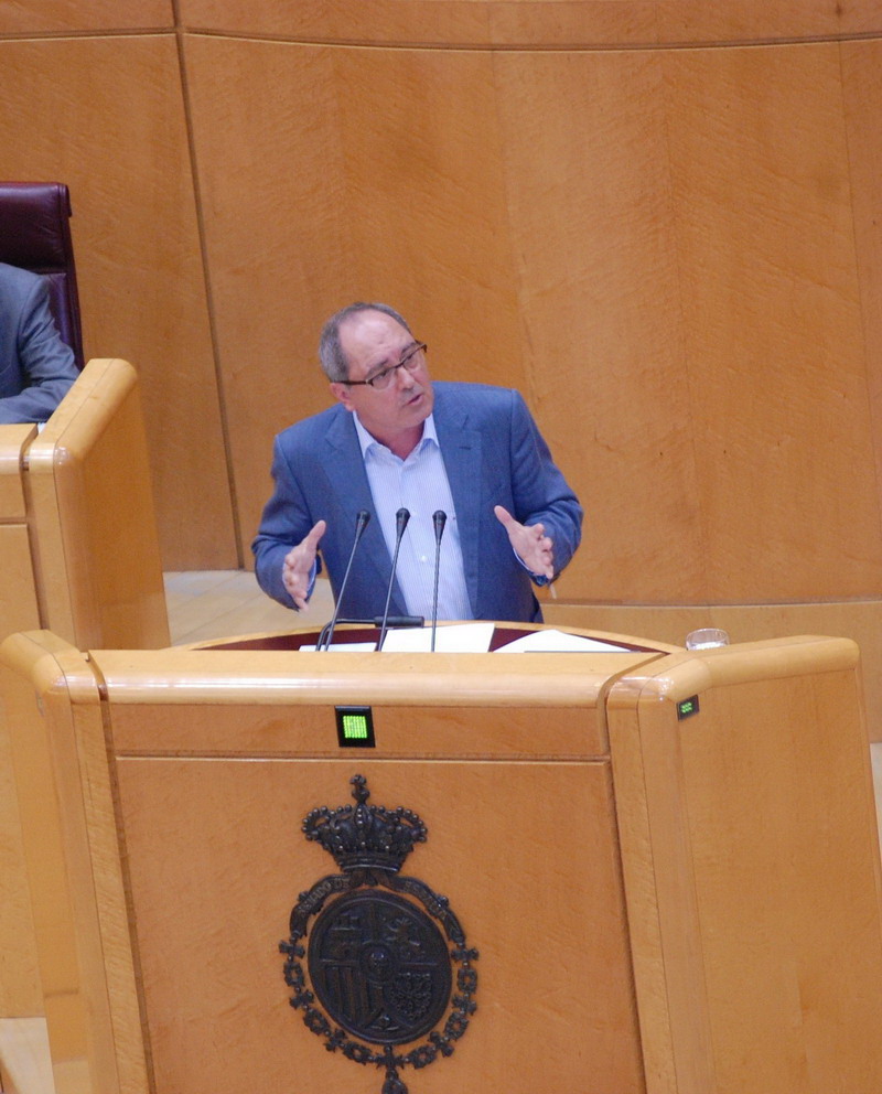 Senador_Juan_M_Cornejo_Mocin_Pleno_09-05-2012r